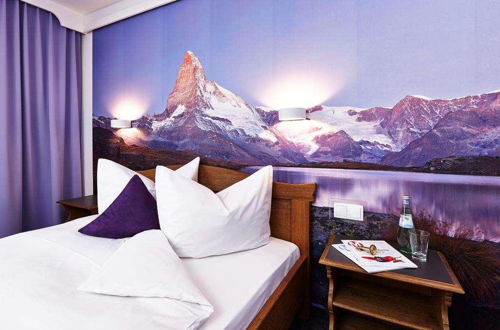 Aspire Victory Hotel 3*